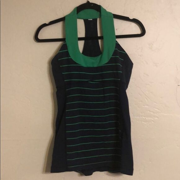 Lululemon top 6 (1164R) - Picture 1 of 4